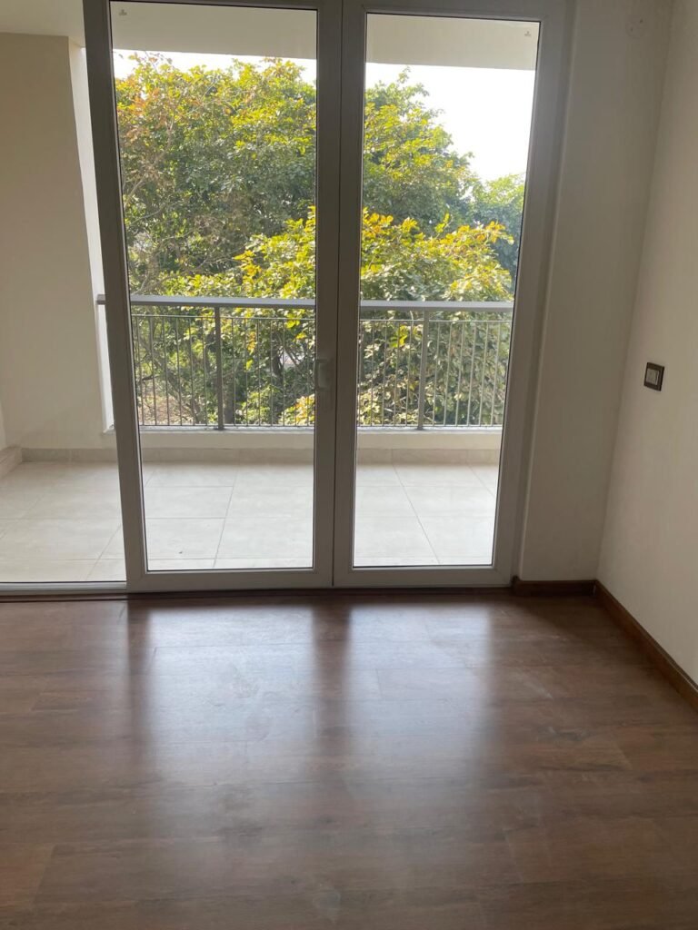 dlf builder floor